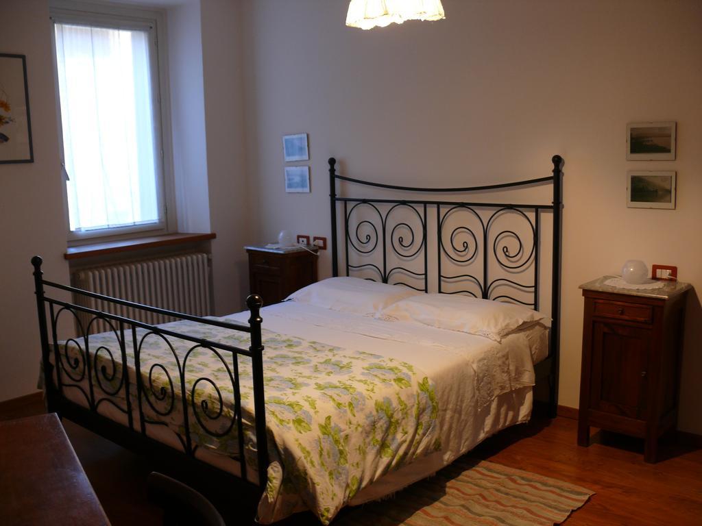 Pusiano B&B Leon D'Oro الغرفة الصورة